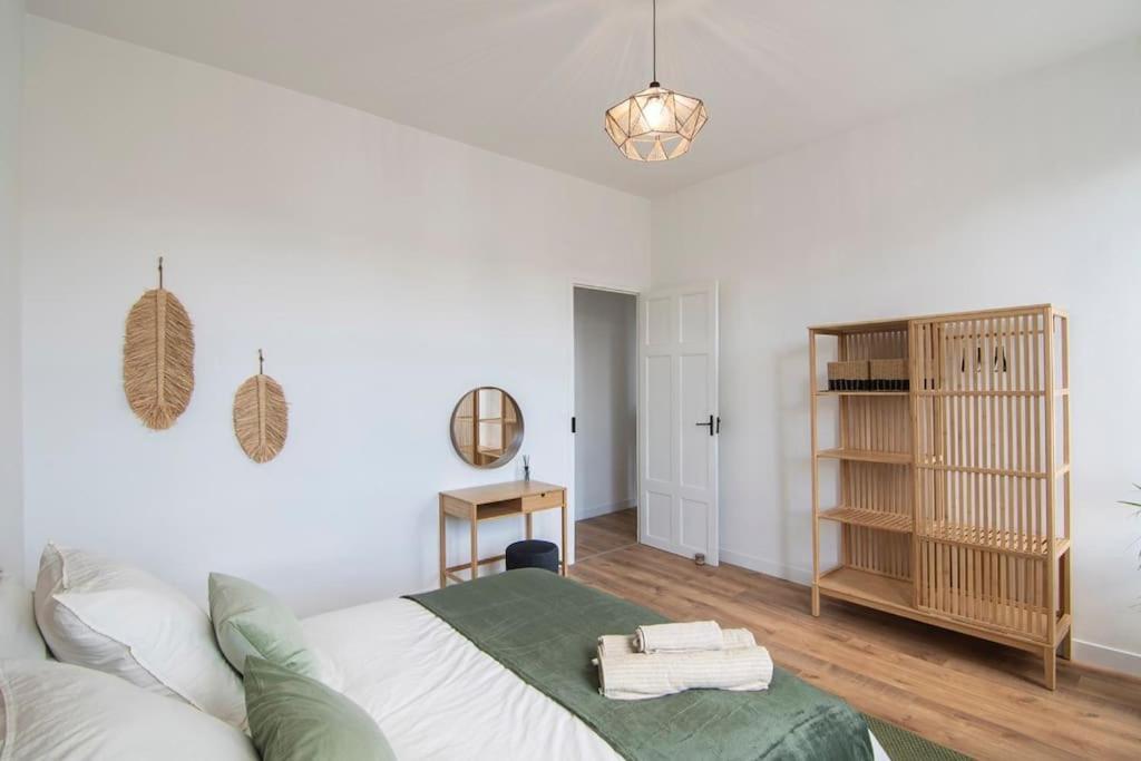 Treize Maison 3 Bed House In Centre Of Saint Severin Екстер'єр фото